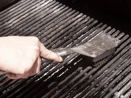 Grill scraper cleaning brush with comfortable handle, 3in1,Black Aventra Store
