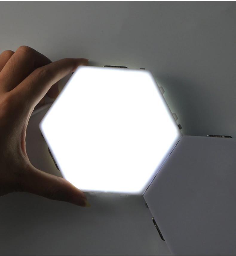 Quantum LED hexagonal LED lamp 5pcs set 12W Aventra Store