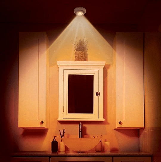 Лампа с топла светлина и сензор за движение, Безжична