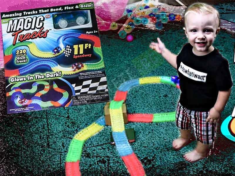 Magic Tracks Светеща писта 220 части 335см