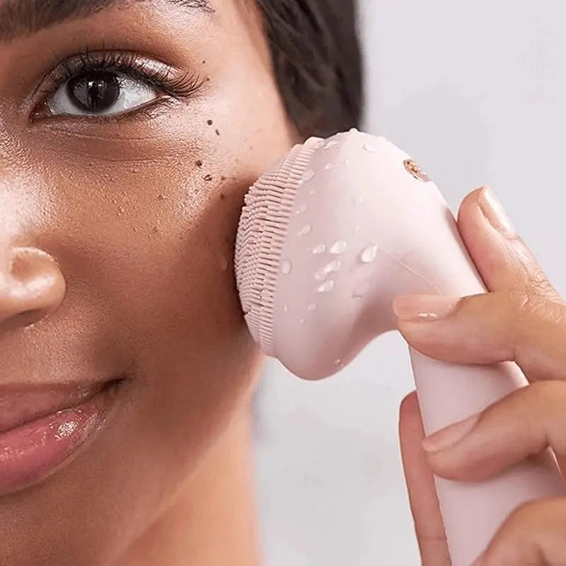 Cleaning and massaging brush Flawless CLEANSE Aventra Store