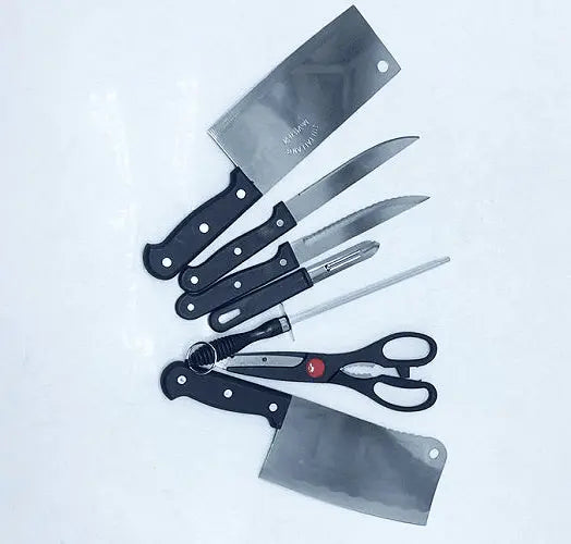 Kitchen set with knives, sharpener and scissors Aventra Store