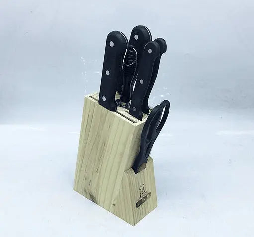 Kitchen set with knives, sharpener and scissors Aventra Store