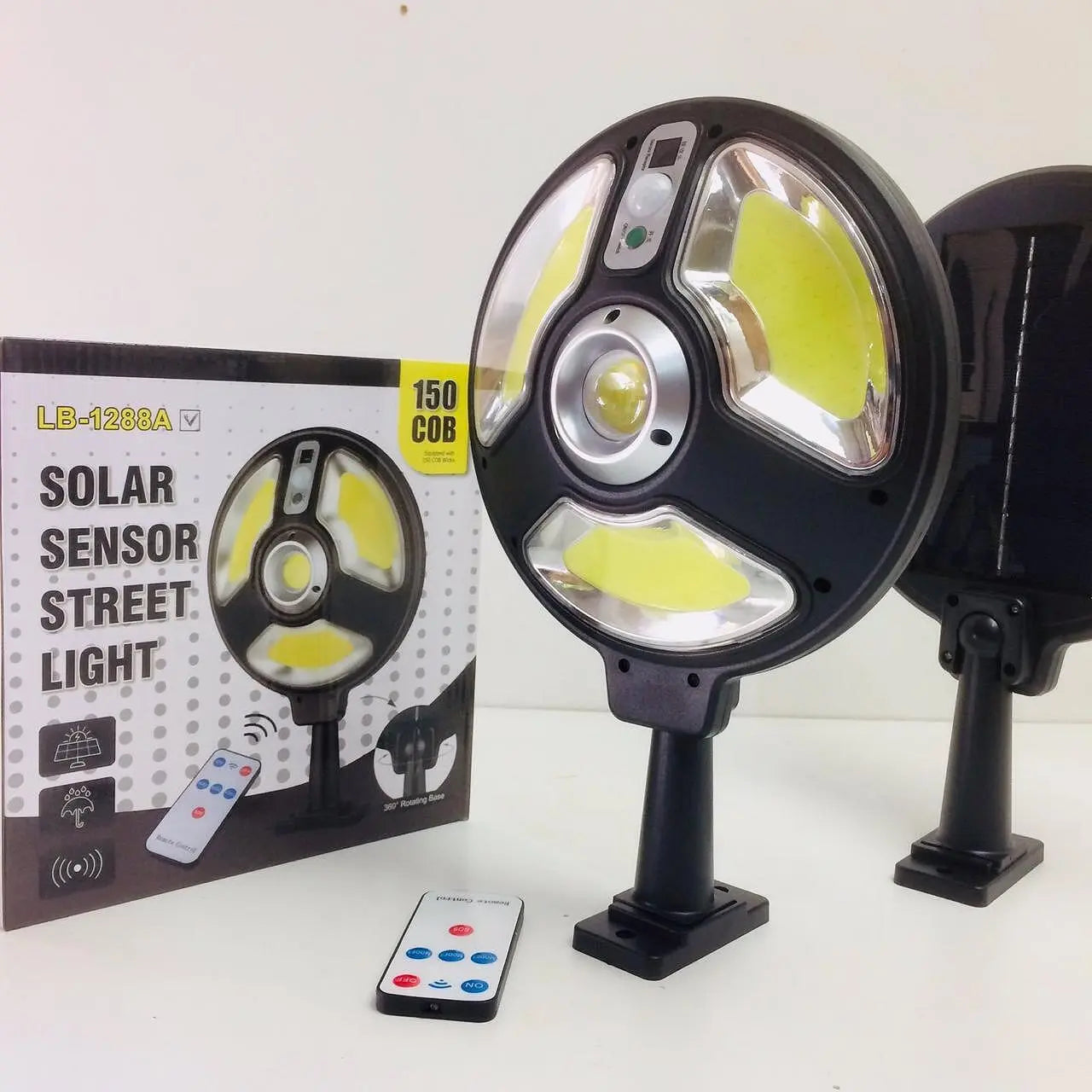 Solar-Powered COB 150 LED Lamp Aventra Store