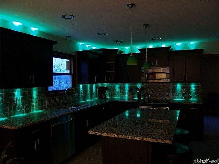 Wifi Smart RGB LED strip 5m. with remote control Aventra Store