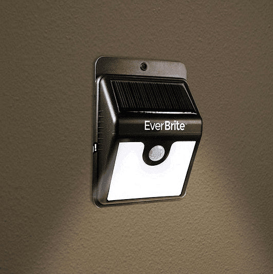 Соларна LED лампа с датчик за движение, Перфектна за поставяне на открито